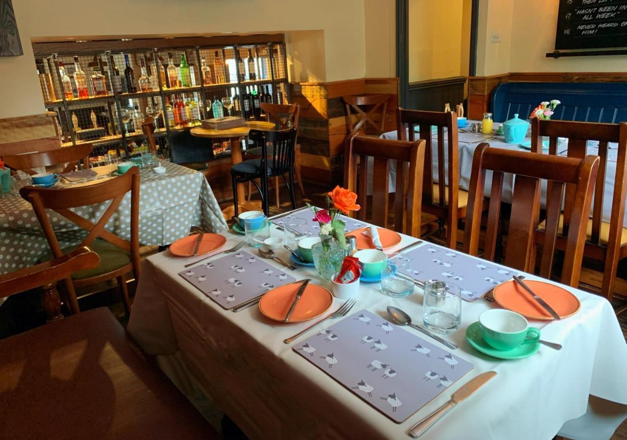 The Bay Horse, Masham酒店 外观 照片